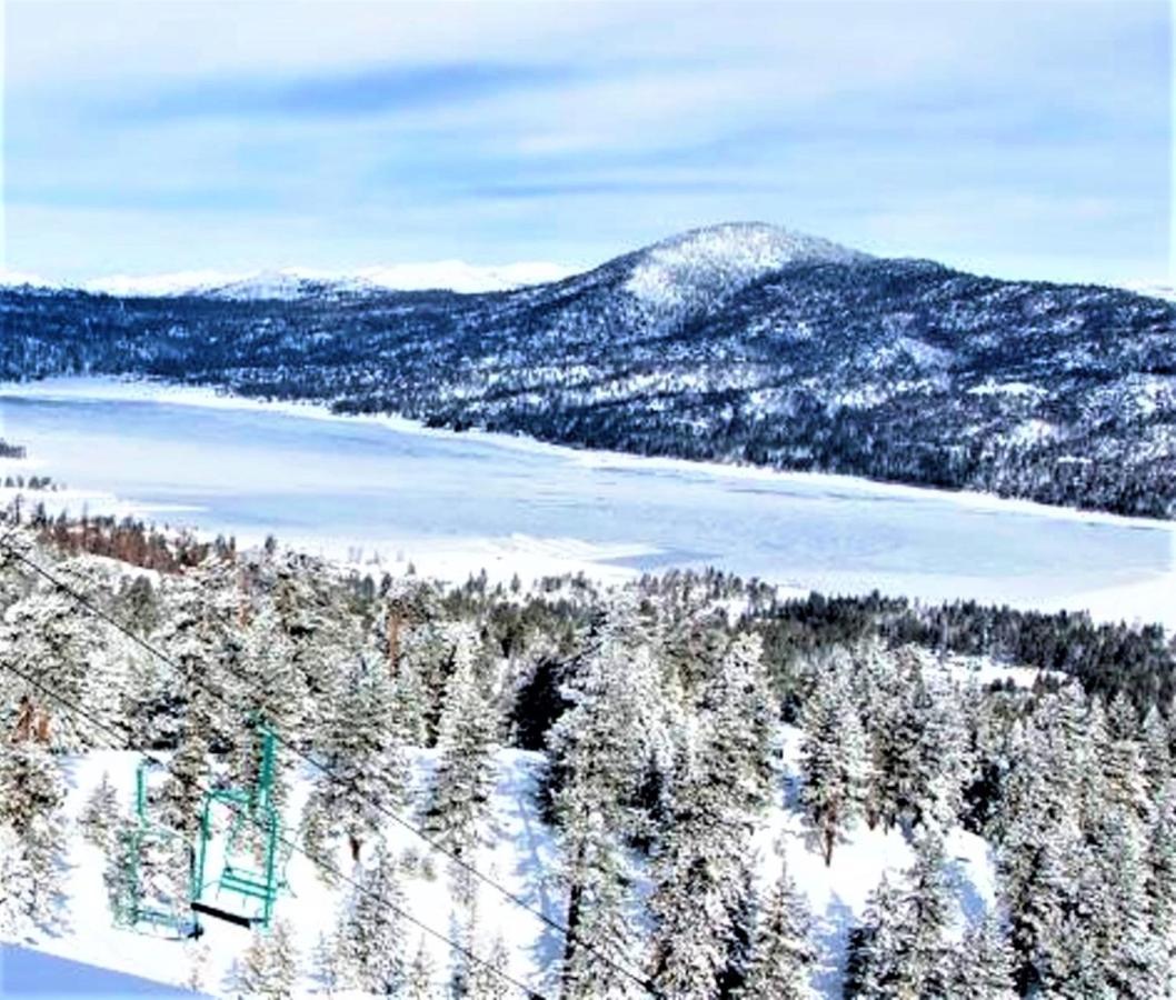 Getaways At Snow Lodge